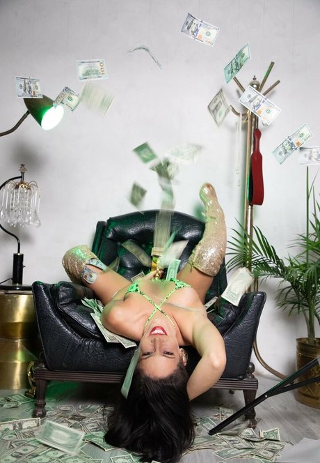 femdom OnlyFans Nacktbilder geleakt