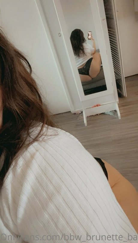 bbw brunette babe free OnlyFans Striptease