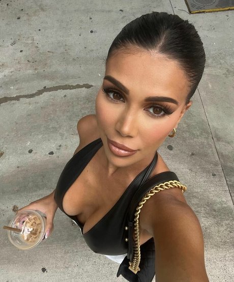 Isabel Raad OnlyFans kostenlos geleakt