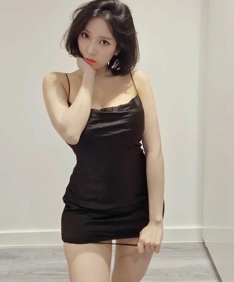 Erkleve Nacktbilder von OnlyFans