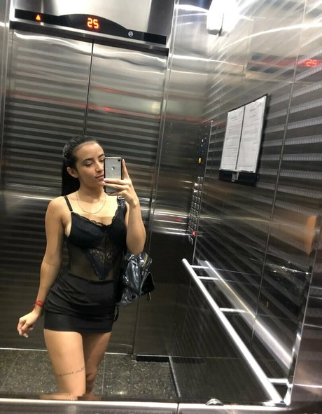 babygirlluna12 OnlyFans schlank