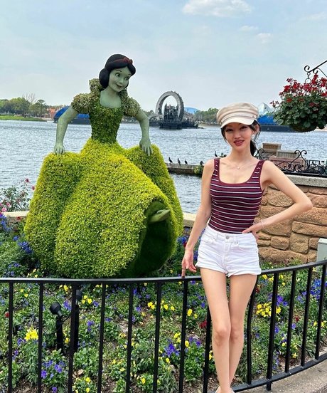 Yeonmi Park Kostenloses OnlyFans