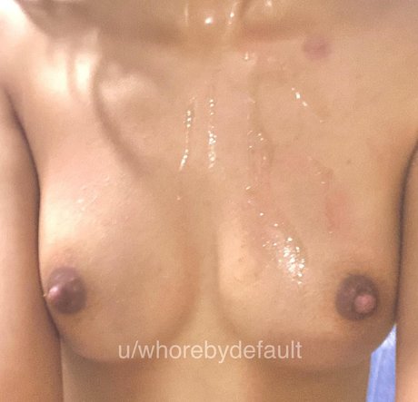 whorebydefault OnlyFans Nacktfotos