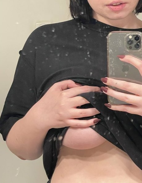 Hickorymoth OnlyFans NSFW