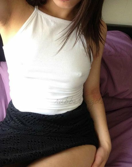 Rubberragdoll Nacktbilder von OnlyFans geleakt