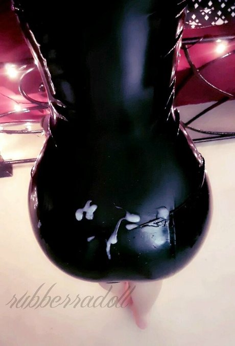 Rubberragdoll Nacktbilder OnlyFans geleakt