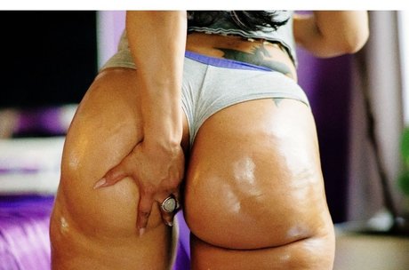 Maliah Michel Nacktbilder von OnlyFans geleakt