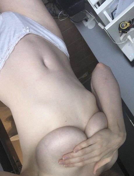 Eklektyzm Nacktbilder-Leaks von OnlyFans