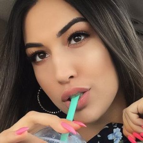 Rainey James Füße OnlyFans