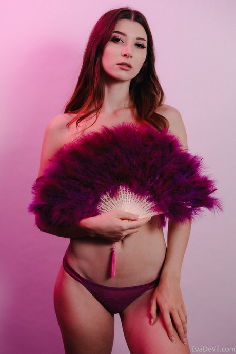 EvaDeVil OnlyFans gratis