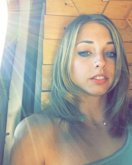 Katiedaisy Nacktbilder auf OnlyFans