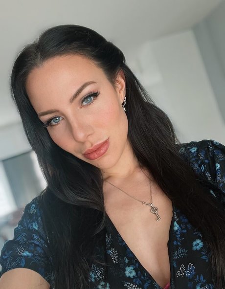 Emma Sinclair OnlyFans Sex Leak