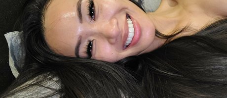 Elizabeth Tran OnlyFans Gratis-Inhalte