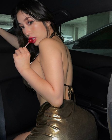 Bear Jocelyn Nacktbilder von OnlyFans