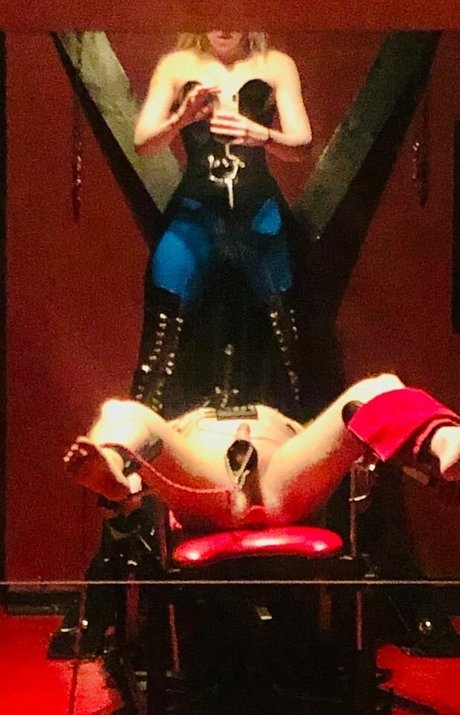 Cath28 OnlyFans-Leaks