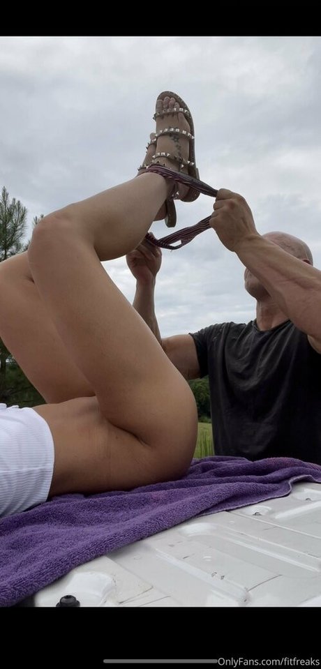 rothaarige männliche onlyfans sexy nackt Foto