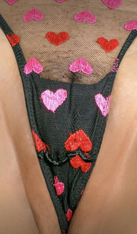 Tahiry OnlyFans Bilder geleakt