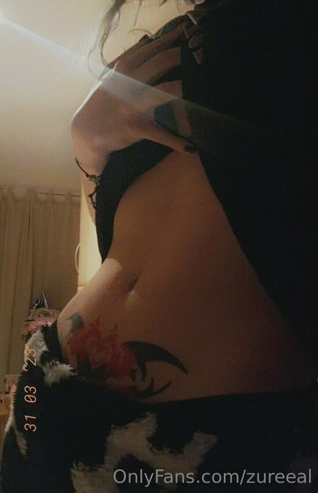 Zureeal Nacktbilder geleakt OnlyFans Nacktporno