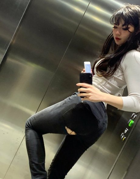 Zureeal Leaked OnlyFans Sex