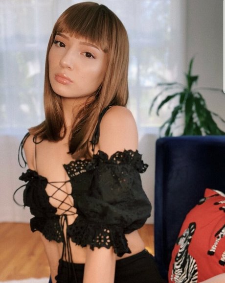 reiyoshida OnlyFans Star