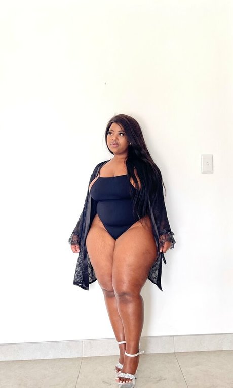 Nako Tenza Leaks OnlyFans