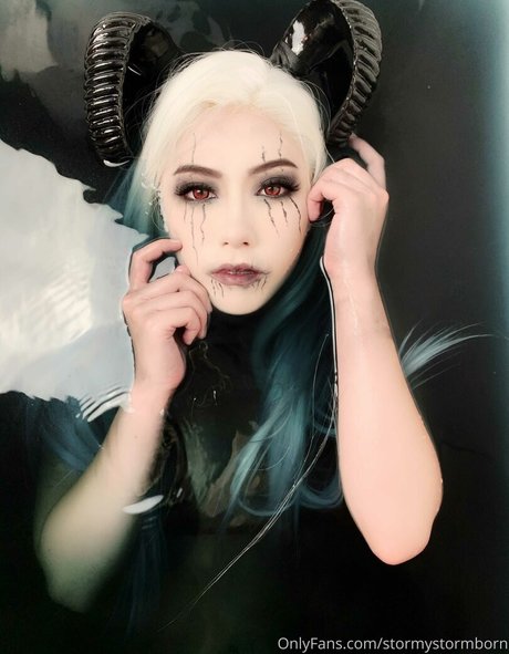 Stormy stormborn OnlyFans-Leaks