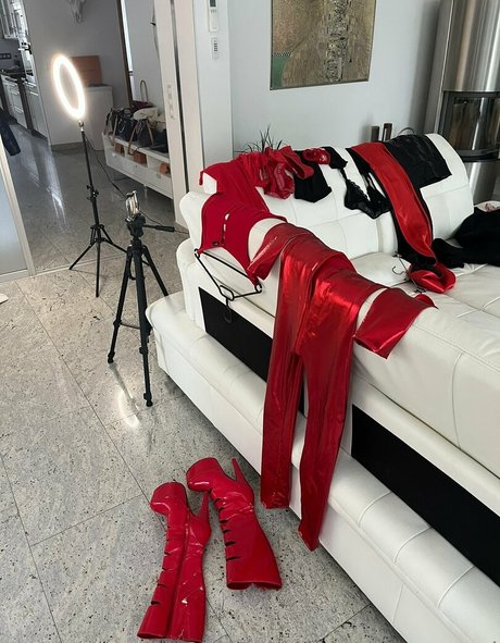 thirteenmel OnlyFans Nackt