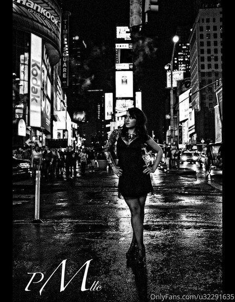 blownupdoll Nacktbilder geleakt OnlyFans