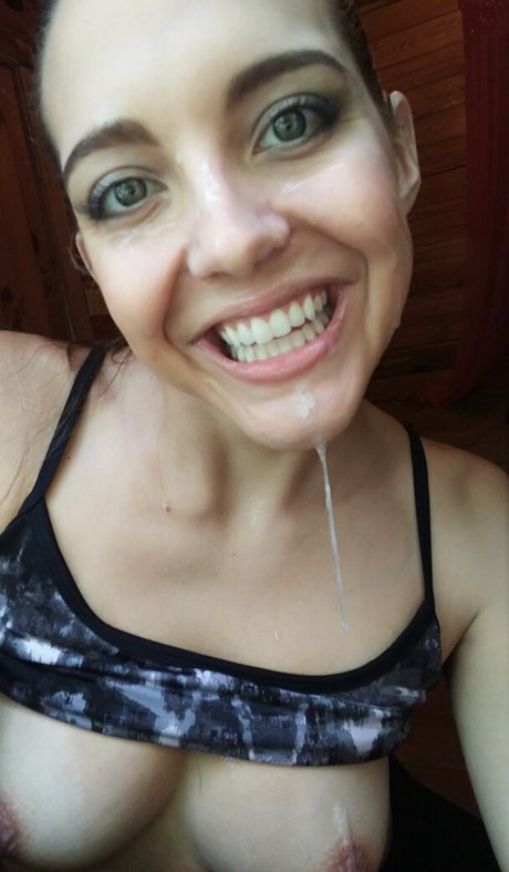 sadieholmes Kostenlose OnlyFans-Pornos