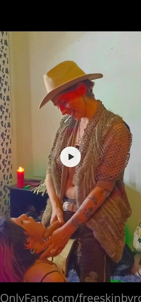 freeskinbyrd OnlyFans-Rezensionen