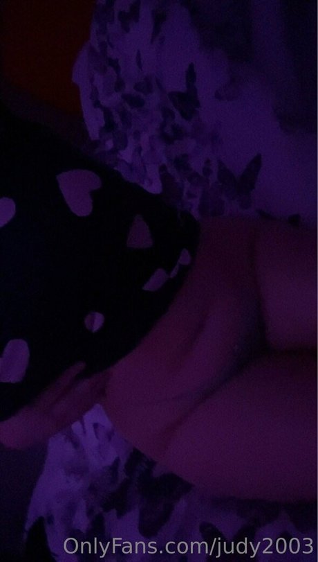 judy2003 OnlyFans Sextape