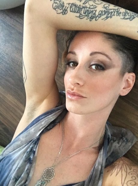 xxmelodyfxx31xx OnlyFans Striptease