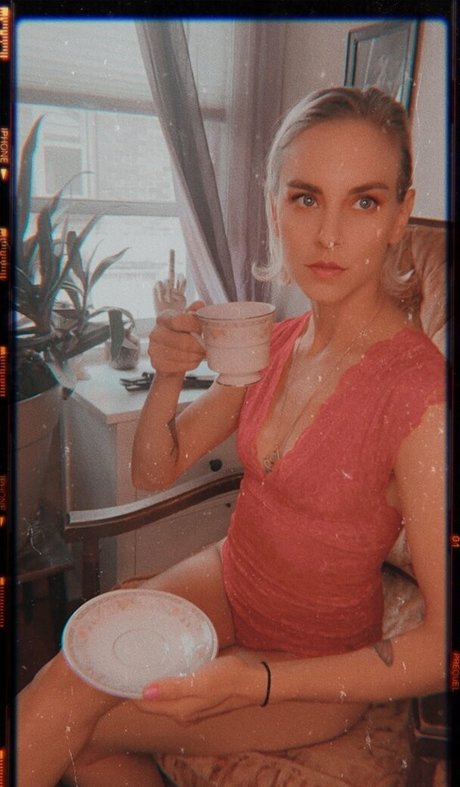 toadlips87free OnlyFans Model Fotos