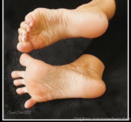 sweetfeetnzfree OnlyFans X
