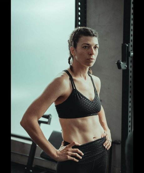 Megan Ganz OnlyFans Striptease