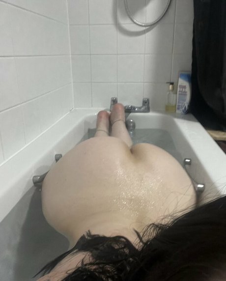 Inked couple Hampshire OnlyFans-Leaks