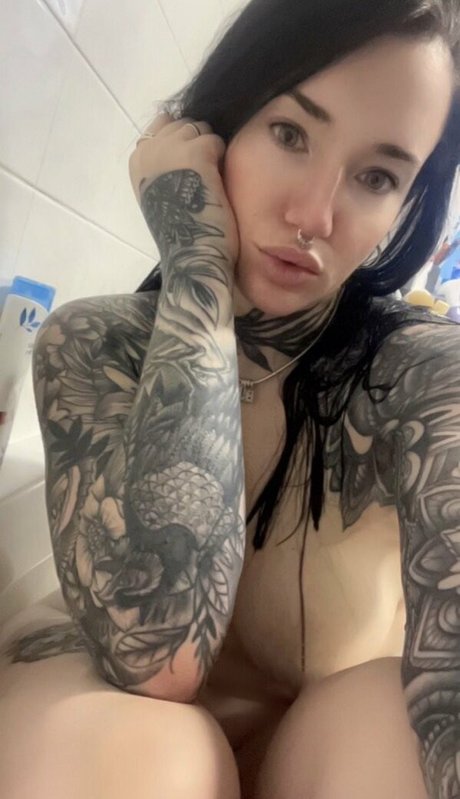 Inked couple Hampshire OnlyFans-Sex