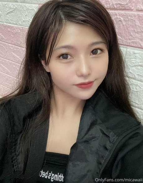 mica 03021993 OnlyFans nackt