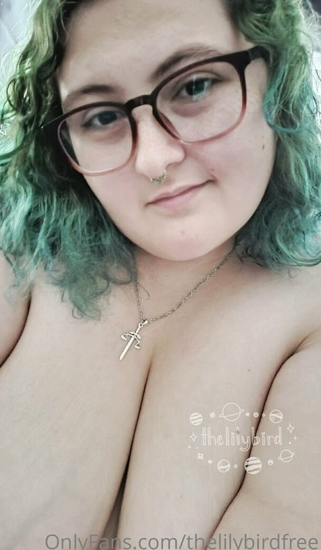 thelilybirdfree Leaked OnlyFans Sextape