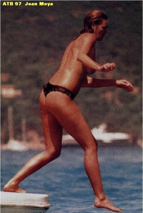 Elle Macpherson OnlyFans OnlyFans