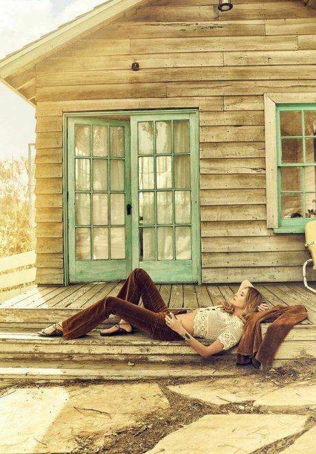 Elle Macpherson Only ...