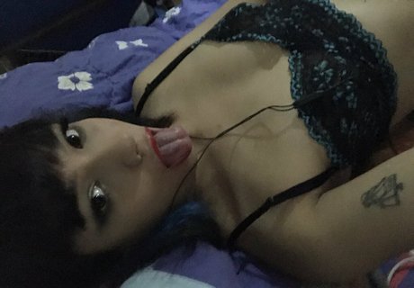 elliebunnywaifu Nacktbilder von OnlyFans geleakt