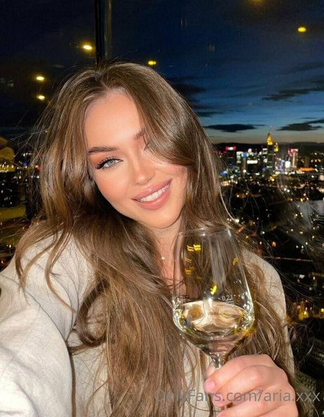 aria xxx OnlyFans kostenlos geleakt