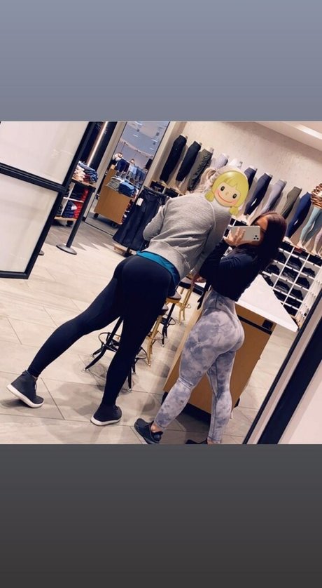 bella booti OnlyFans Archiv