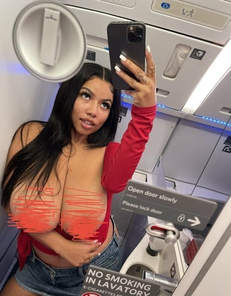 spoiledlayla2 OnlyFans Lesbisch