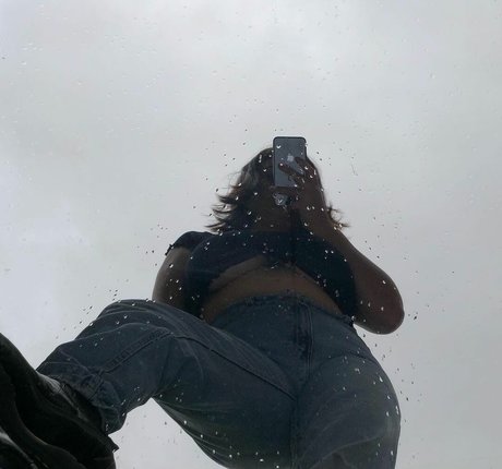 Mirra R Nacktbilder von OnlyFans geleakt