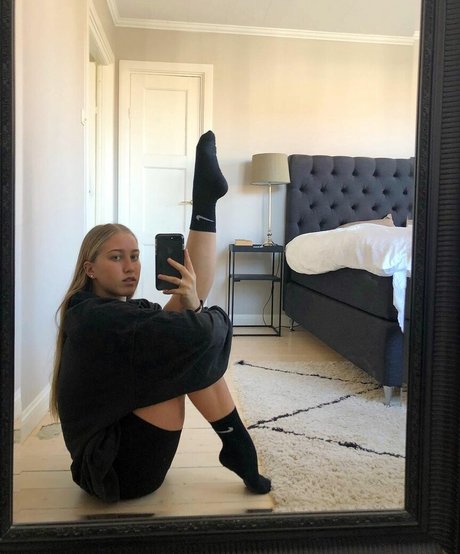 Juliette Bossu OnlyFans Nacktbilder geleakt