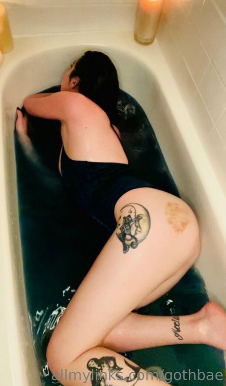 gothbae Nackt Leaks OnlyFans