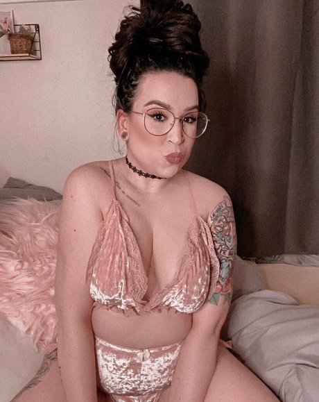 violacandyxx OnlyFans Leaj