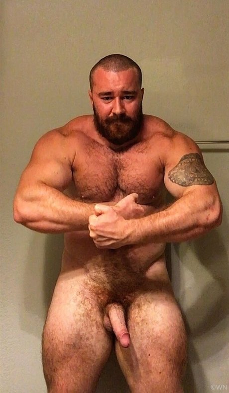 beefbeast OnlyFans Striptease